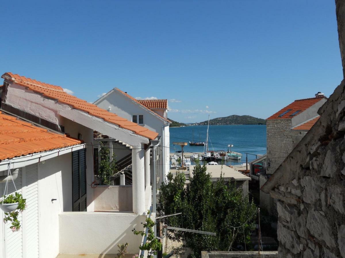 Apartments Violeta بيتينا المظهر الخارجي الصورة